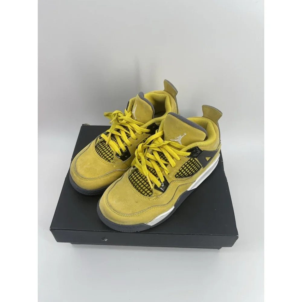 Size 2Y US -‎ Air Jordan 4 Retro Tour Yellow Boys